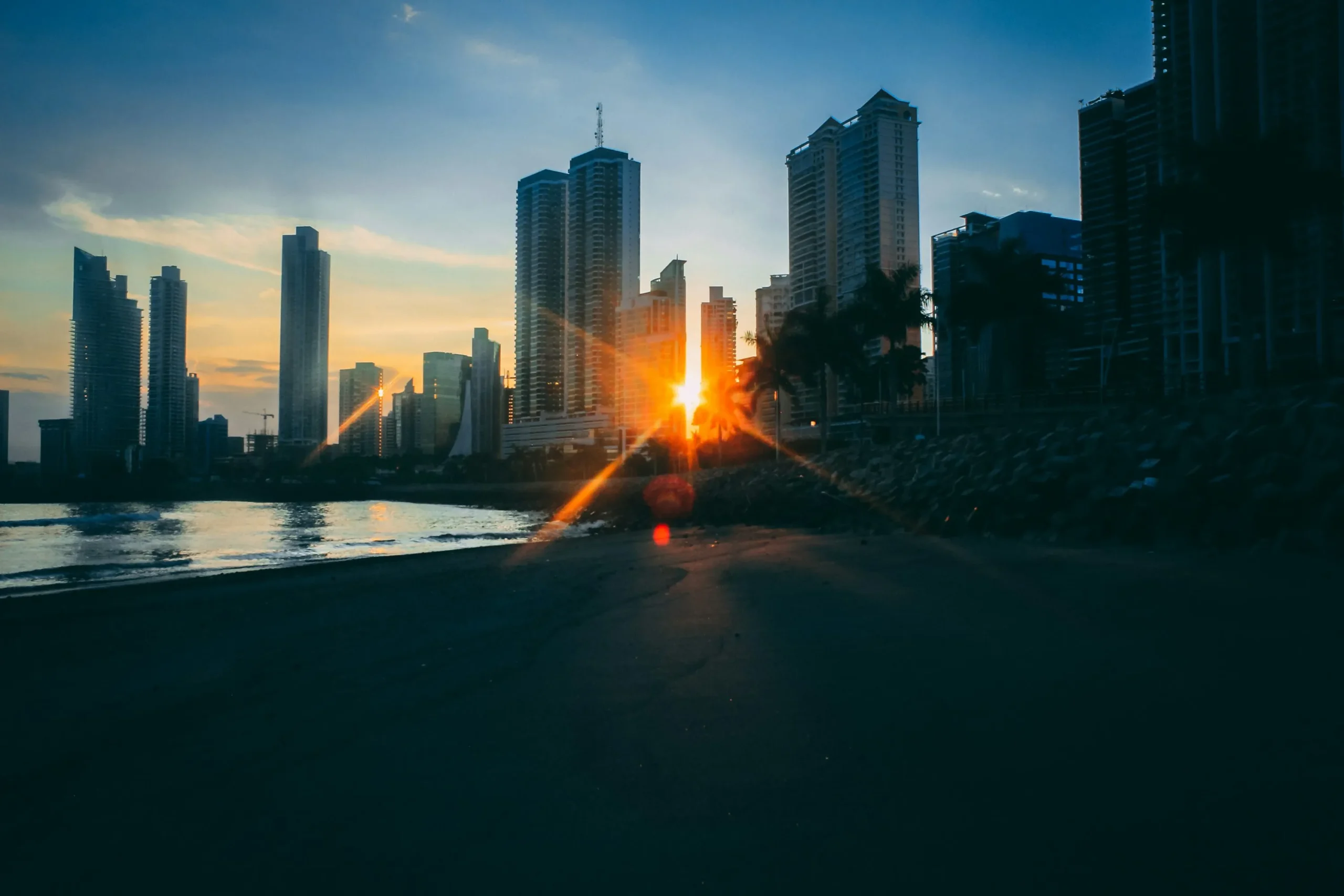 Is Panama City Next? Mayor Teases Bitcoin Reserve After Diplomatic Exchange