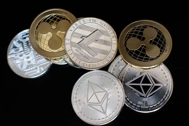 Altcoin Season: Bitcoin Dominance Reaches Critical Level Above 64%