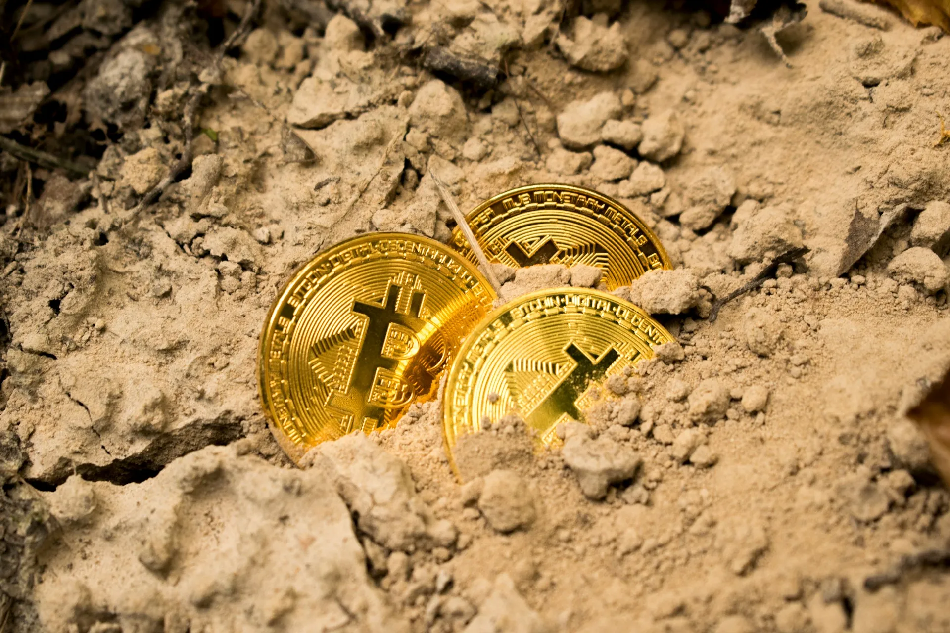 In The Shadows: Two-Thirds Of Crypto Miners Still Unregistered In Russia