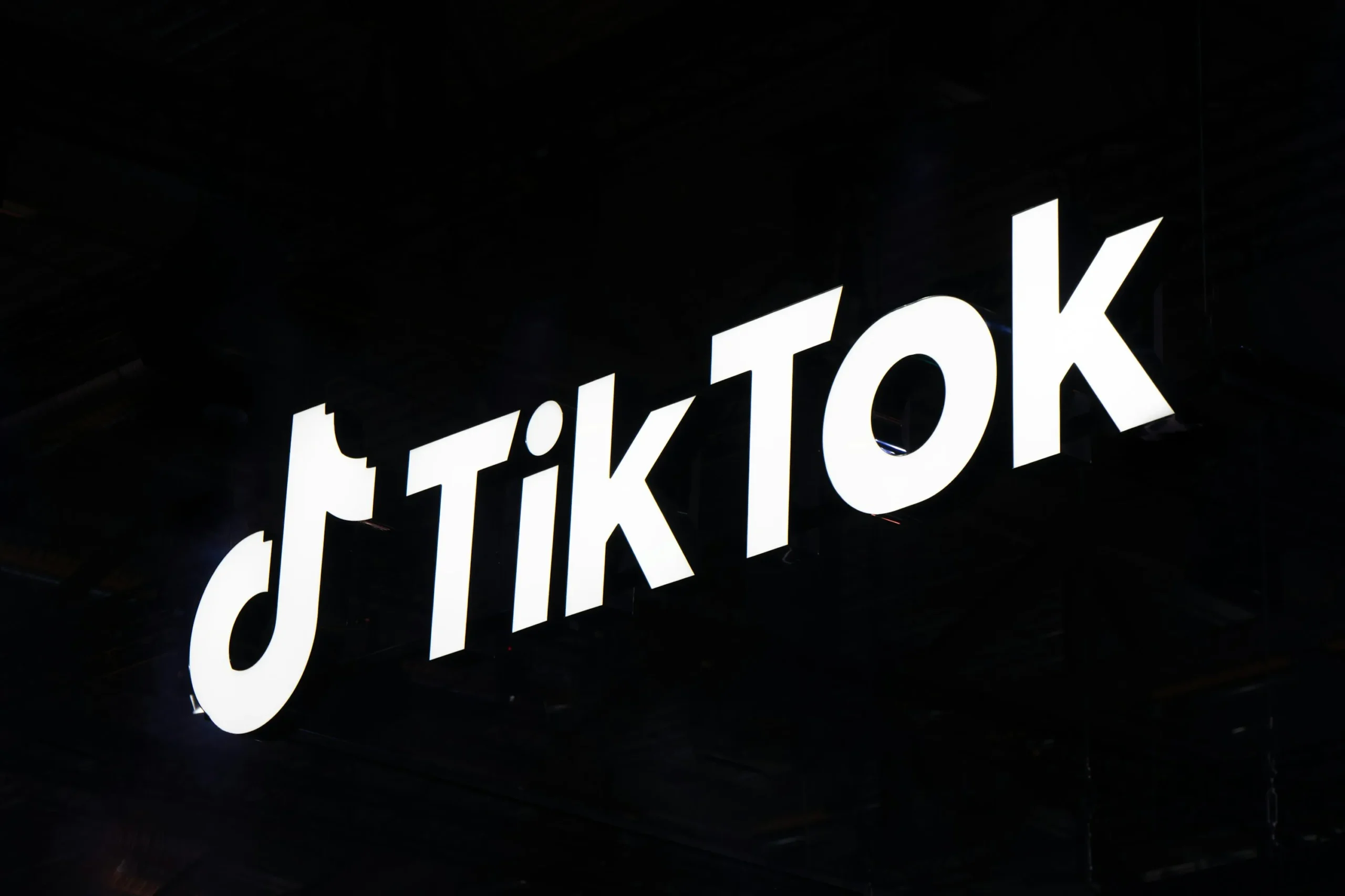 TikTok Fires Back: No TRUMP Coin Buys, Despite Congressman’s Claims